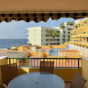 Appartement Vista La Gomera - 2 Minutes Walk From The Beach!, Puerto de Santiago (Tenerife)